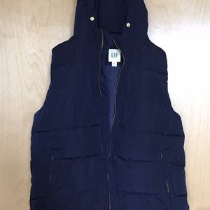 Gap puffy vest with hood (navy, XS Petite)